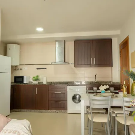 Céntrico Con Parking Appartement *