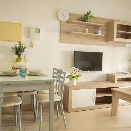 Centrico Con Parking Apartment *